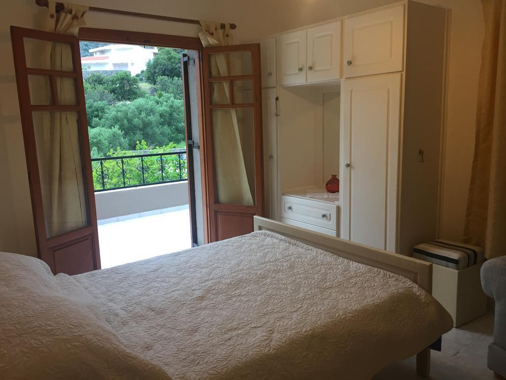 Janet'S Apartments Elounda 外观 照片