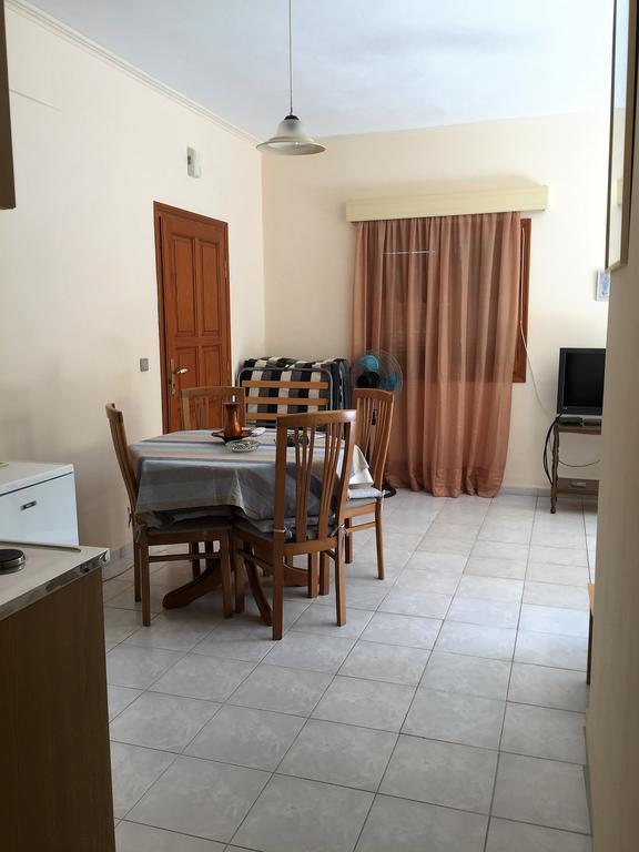 Janet'S Apartments Elounda 外观 照片